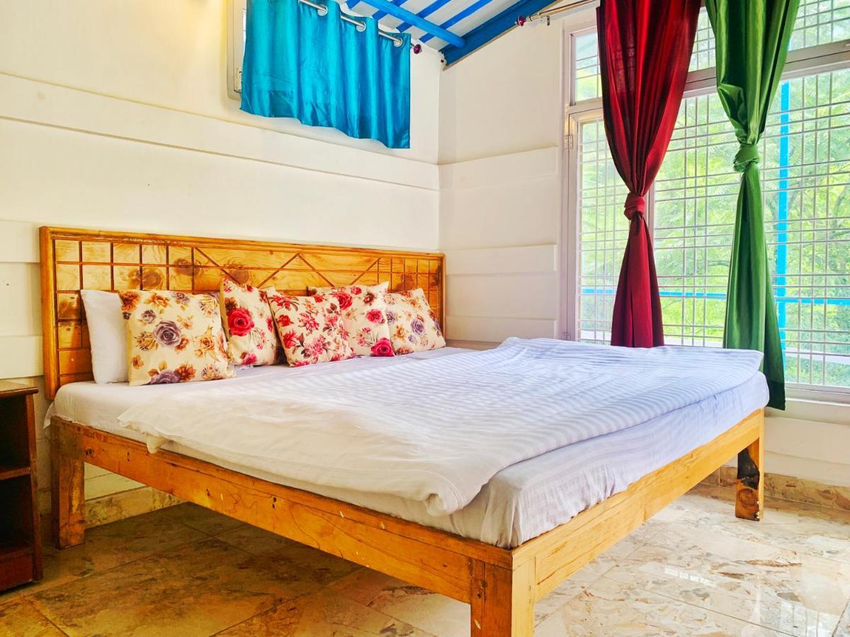 The Stream Side Hostel 무소리에 외부 사진